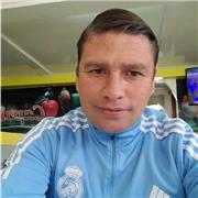 Profesor de futbol damos clases a todas las edades